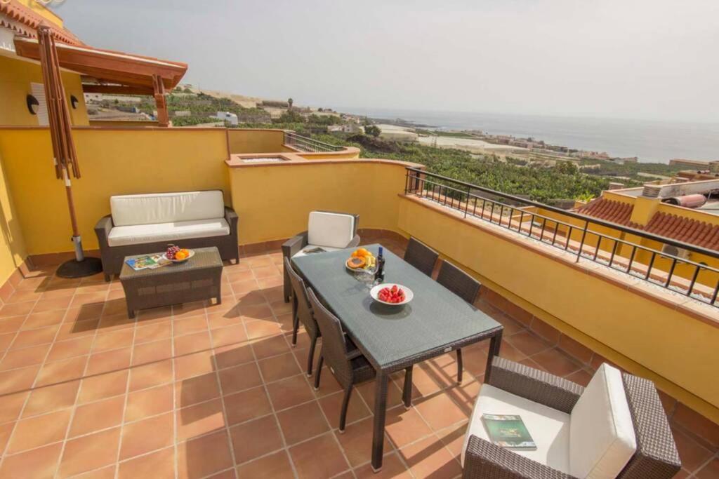 Casa Tres Vistas Luxury Apartment With Stunning Views To The Ocean Puerto de Santiago  Dış mekan fotoğraf